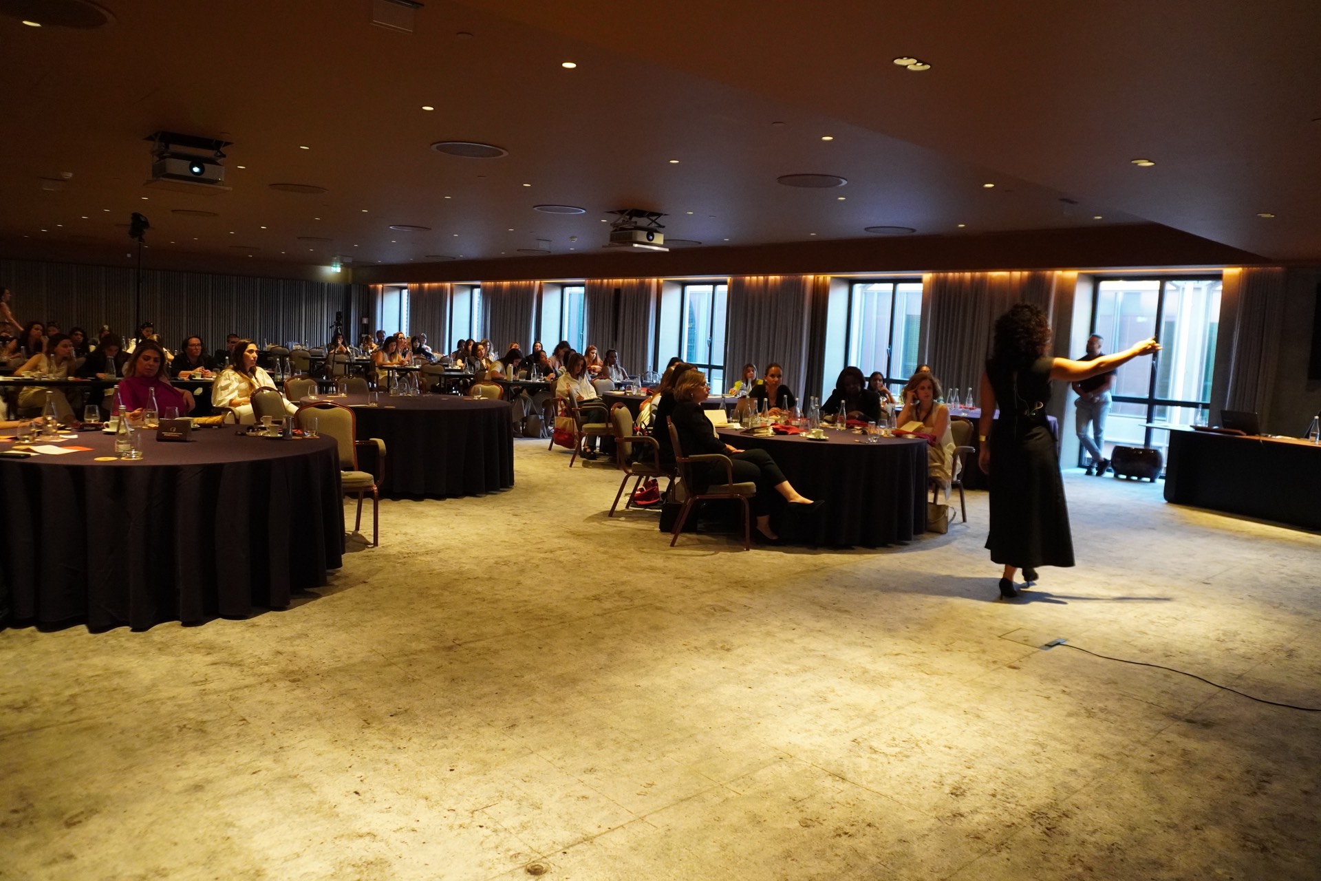 LAB Vendarketing e palestras de Educação Comercial